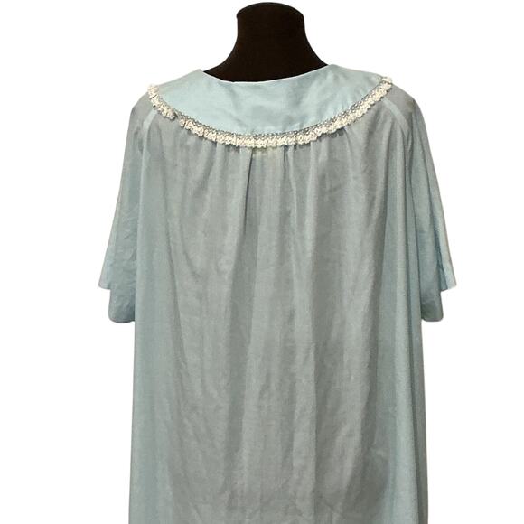 Lisanne Vintage Baby Blue Lace Button Down Housecoat Nightgown Size XL or 1XL? - Picture 7 of 9